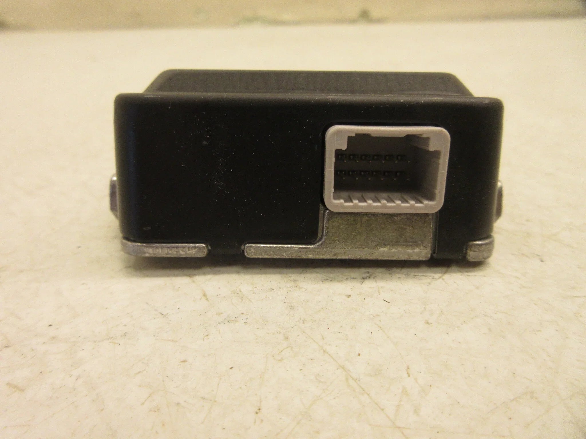 Pre-Owned 18 19 Toyota Camry Front Windshield Mounted Lane Departure Camera Radar OEM LKQ (Good)