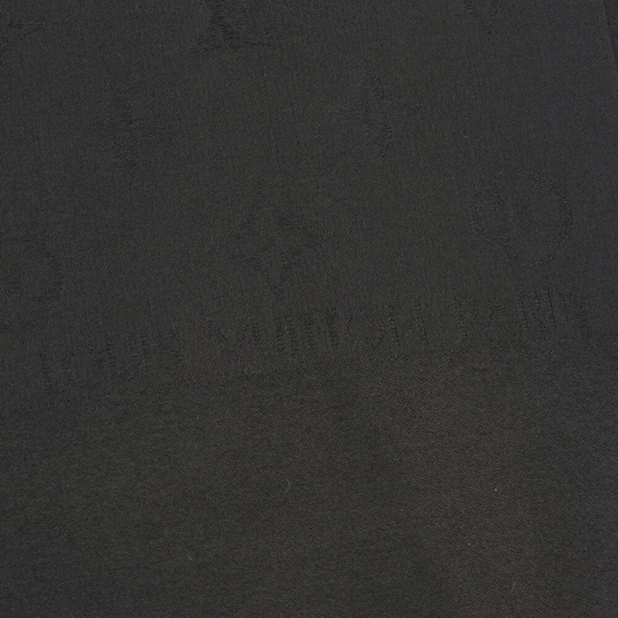 Pre-Owned Louis Vuitton LOUIS VUITTON monogram scarf silk black (Like New)