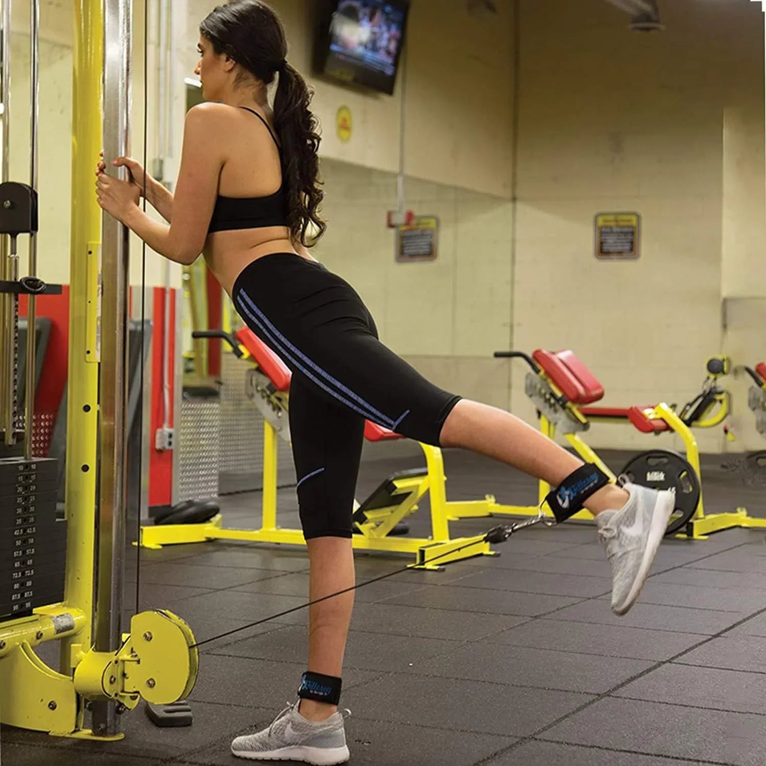 Gym Ankle Strap For Cable Machine - Exercise And Fitness Workout Strap With Neoprene Padding Attachments For LAT Pull Down Machine, Cable Home Gym And Resistance Bands