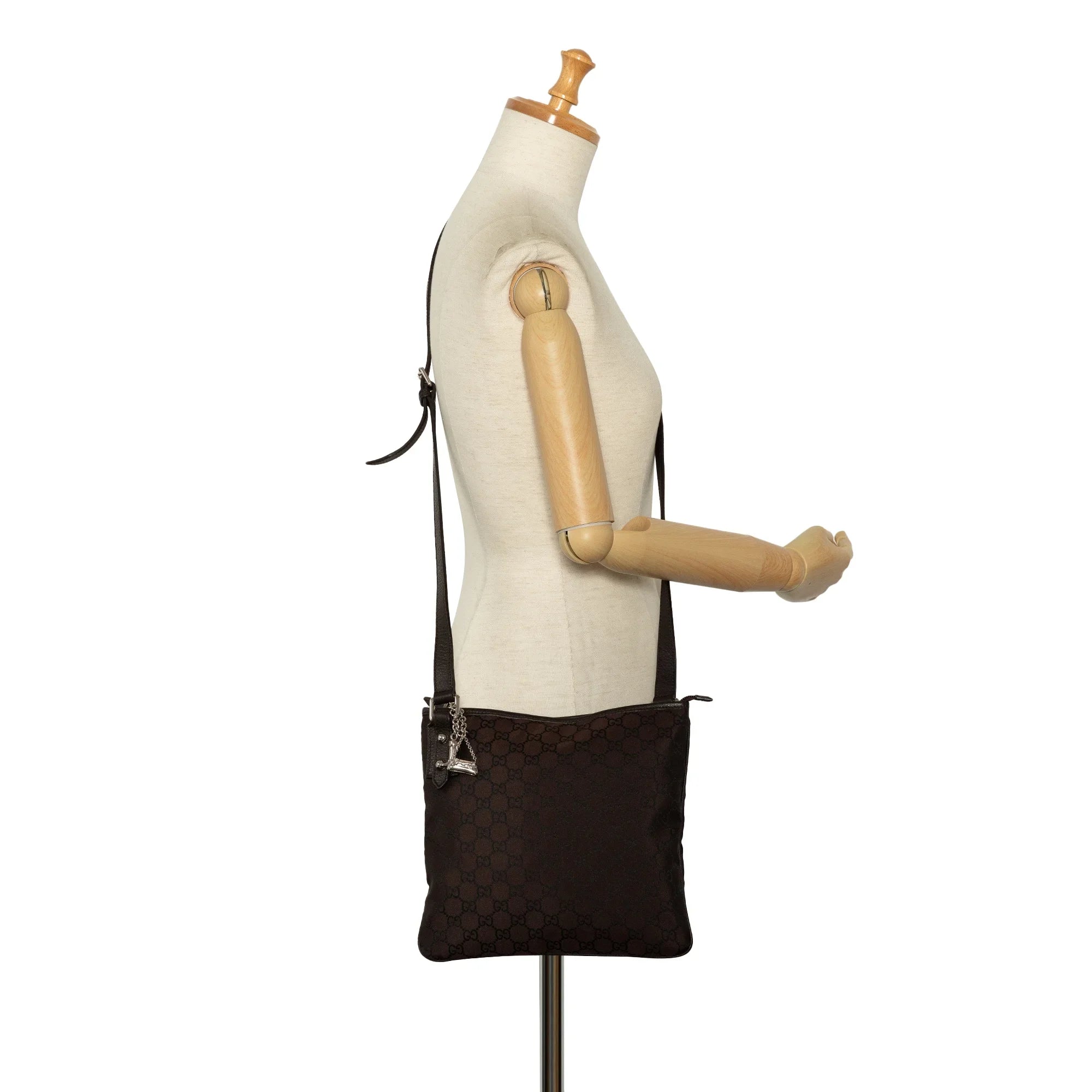 Pre-Owned Authenticated Gucci GG Jolicoeur Crossbody Nylon Fabric Brown Crossbody Bag Unisex (Good)