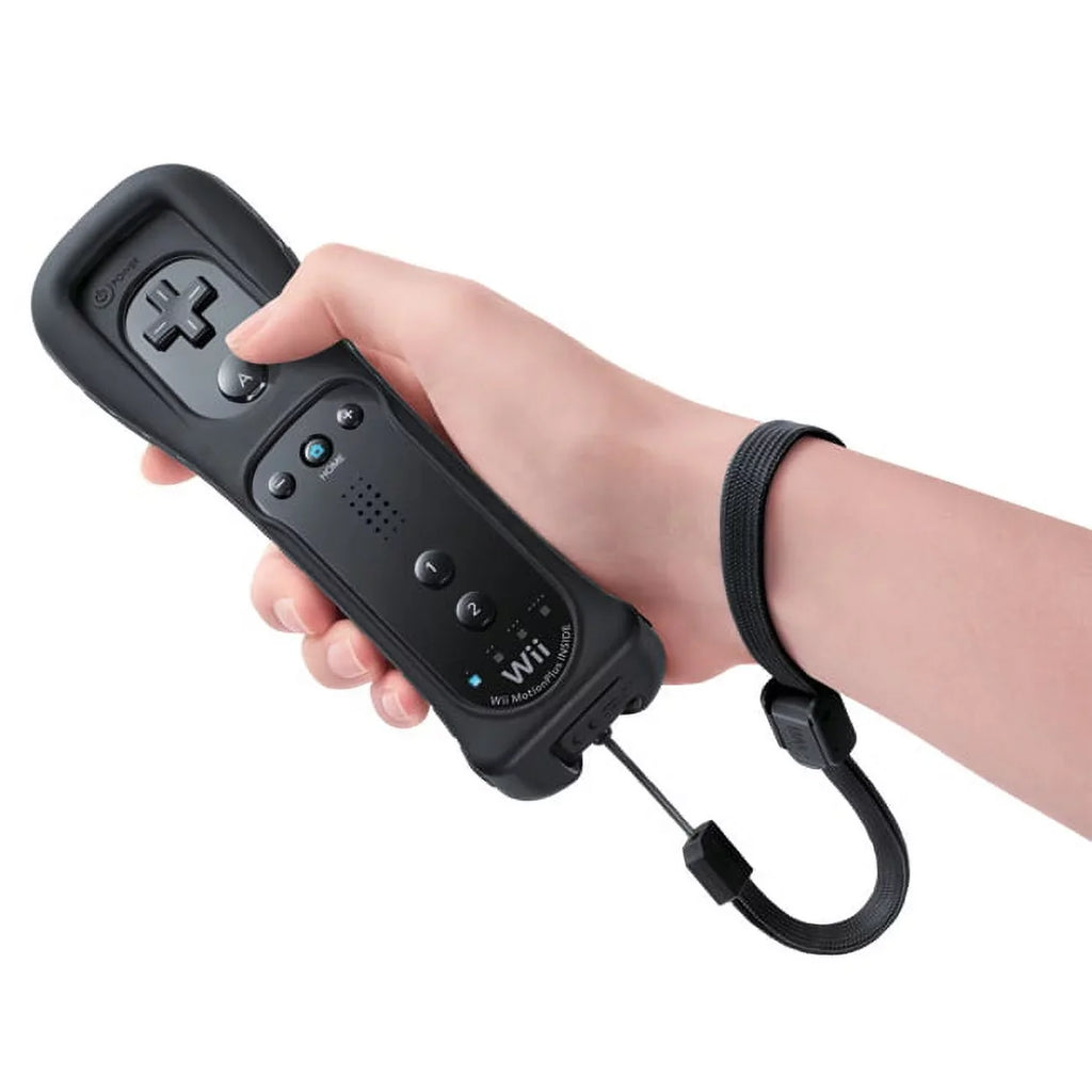 Nintendo Wii & Wii U Bundle Remote Plus with Jacket, Nunchuk and Sensor Bar - Black