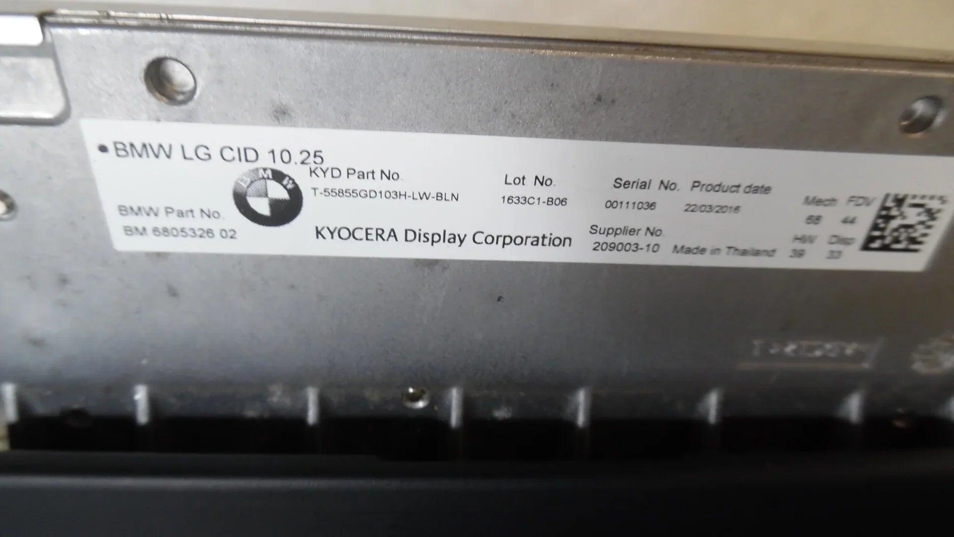 Pre-Owned 2016 2017 BMW 750 Information Display Screen 10.25 LG CID Dash Mounted OEM (Good)