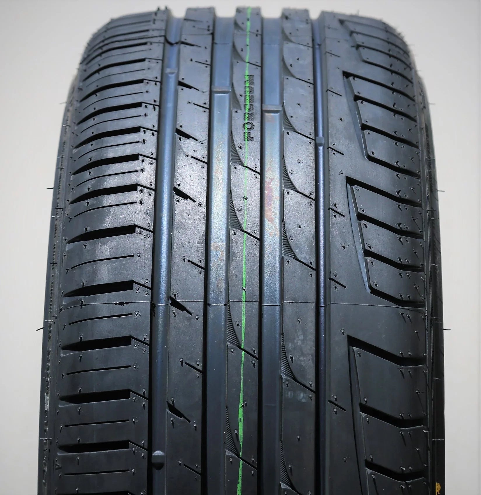 Set of 4 (FOUR) Forceum Octa 245/35R20 ZR 95Y XL A/S High Performance Tires Fits: 2017-19 Mercedes-Benz E300 4Matic, 2010-16 BMW 528i Base