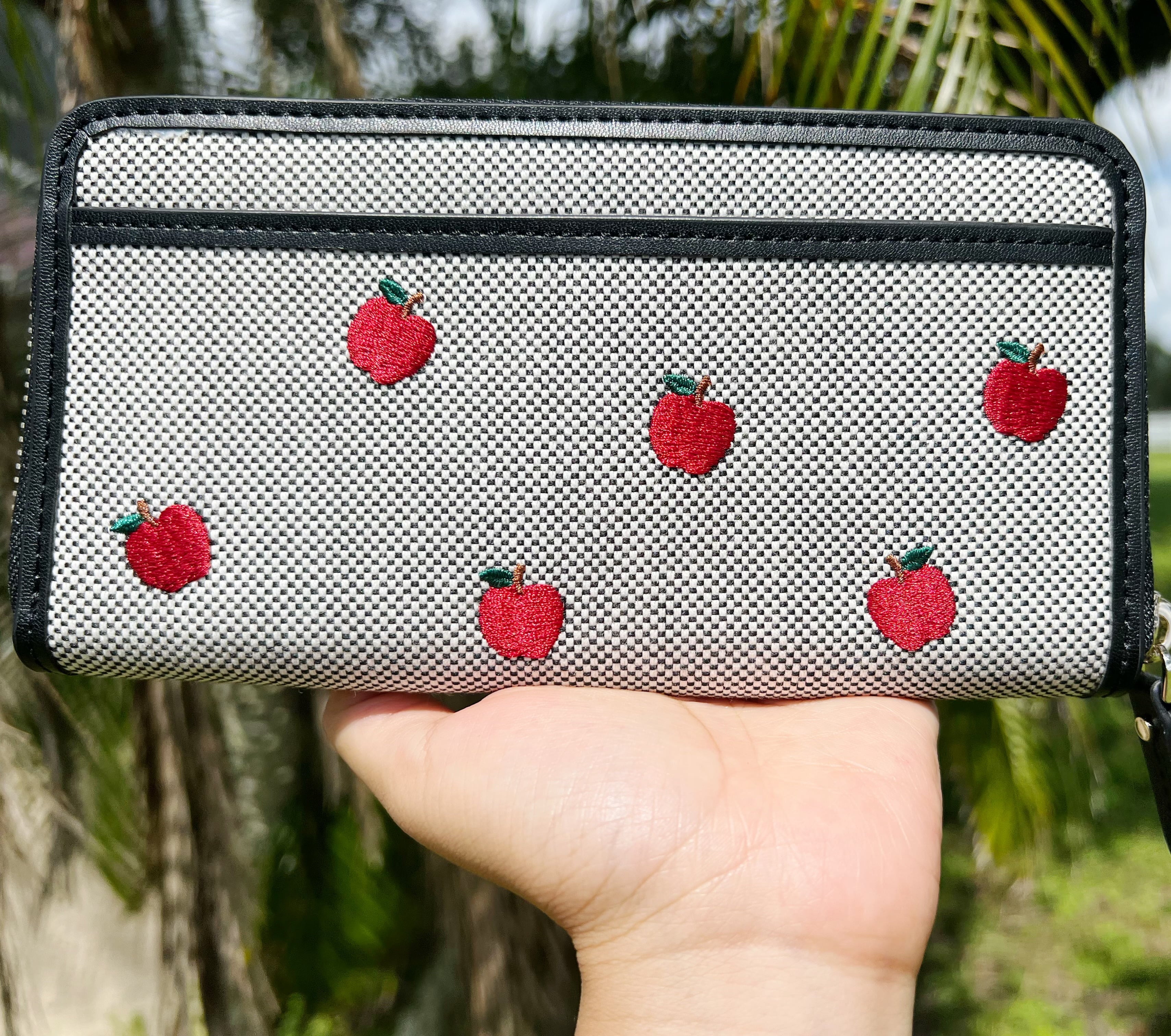 Kate Spade Ella Apple Toss Embroidered Large Continental Zip Wallet Black Multi