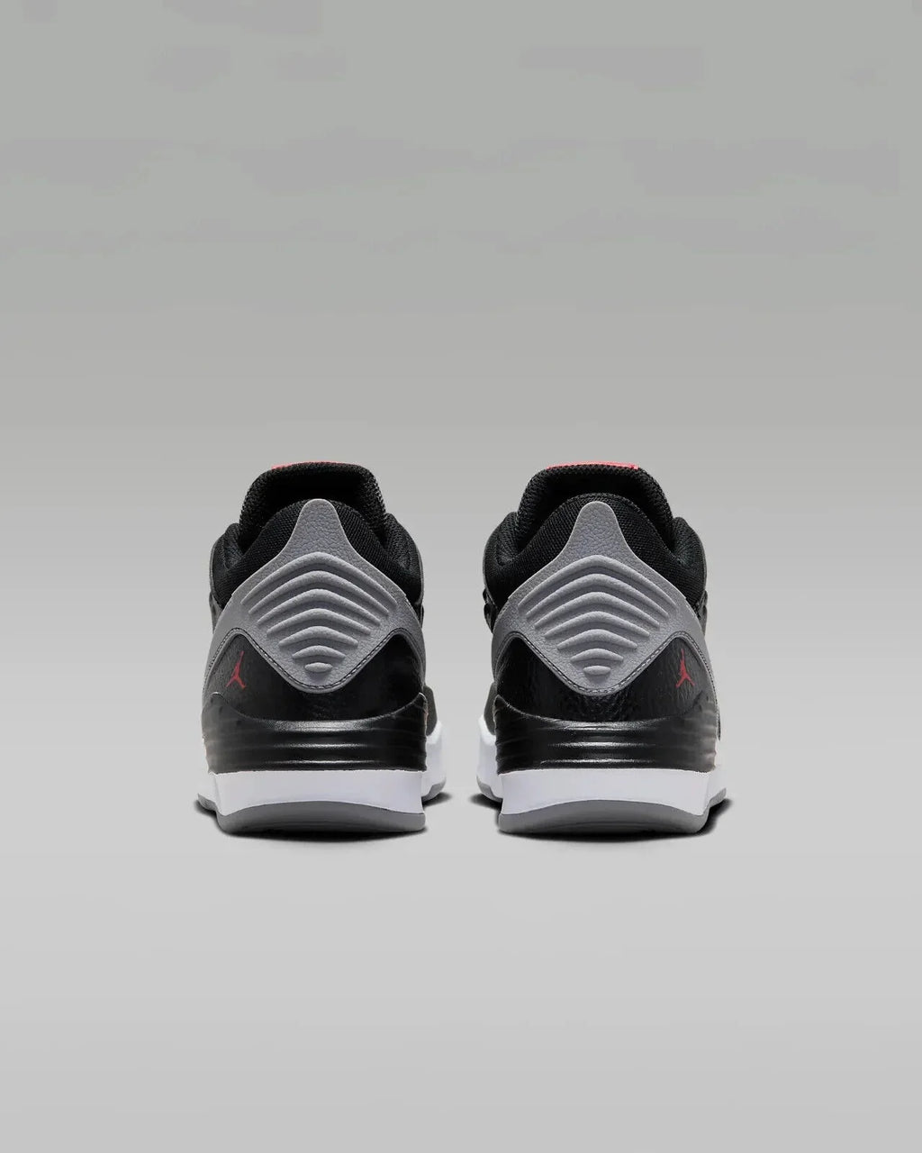 Air Jordan Max Aura 5 DZ4352-061 Older Kids Black/White Basketball Shoes NR4814 (6Y)