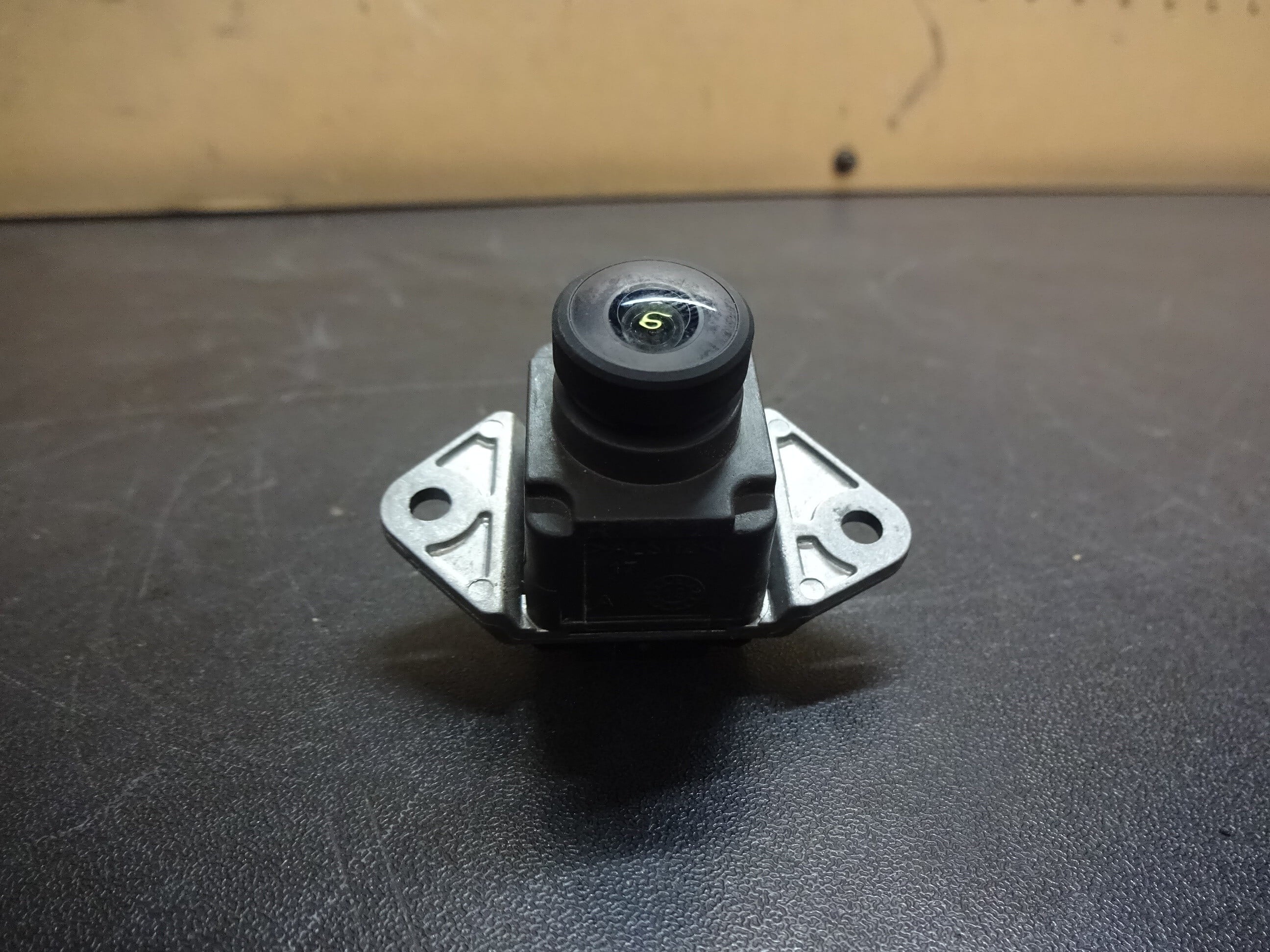 Pre-Owned 2020 Jeep Grand Cherokee Rear Lift Gate Mounted Camera OEM (Good)