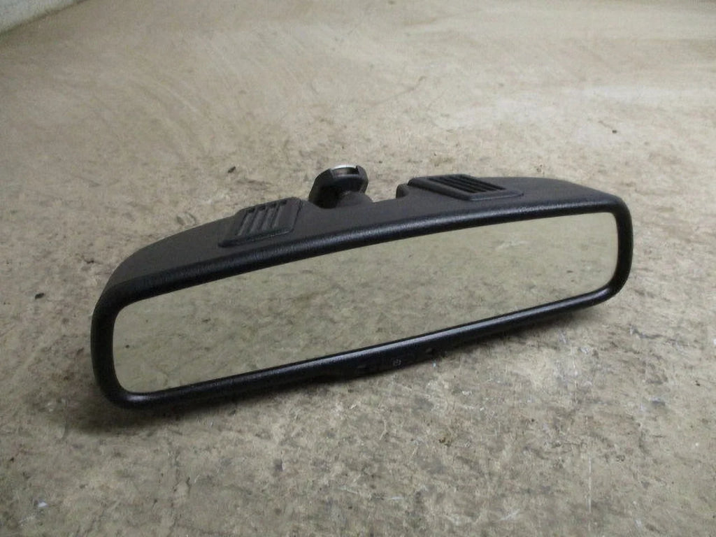 Pre-Owned Jeep Compass Dodge Caravan Rear View Mirror w/Auto Dim OEM LKQ (Good)