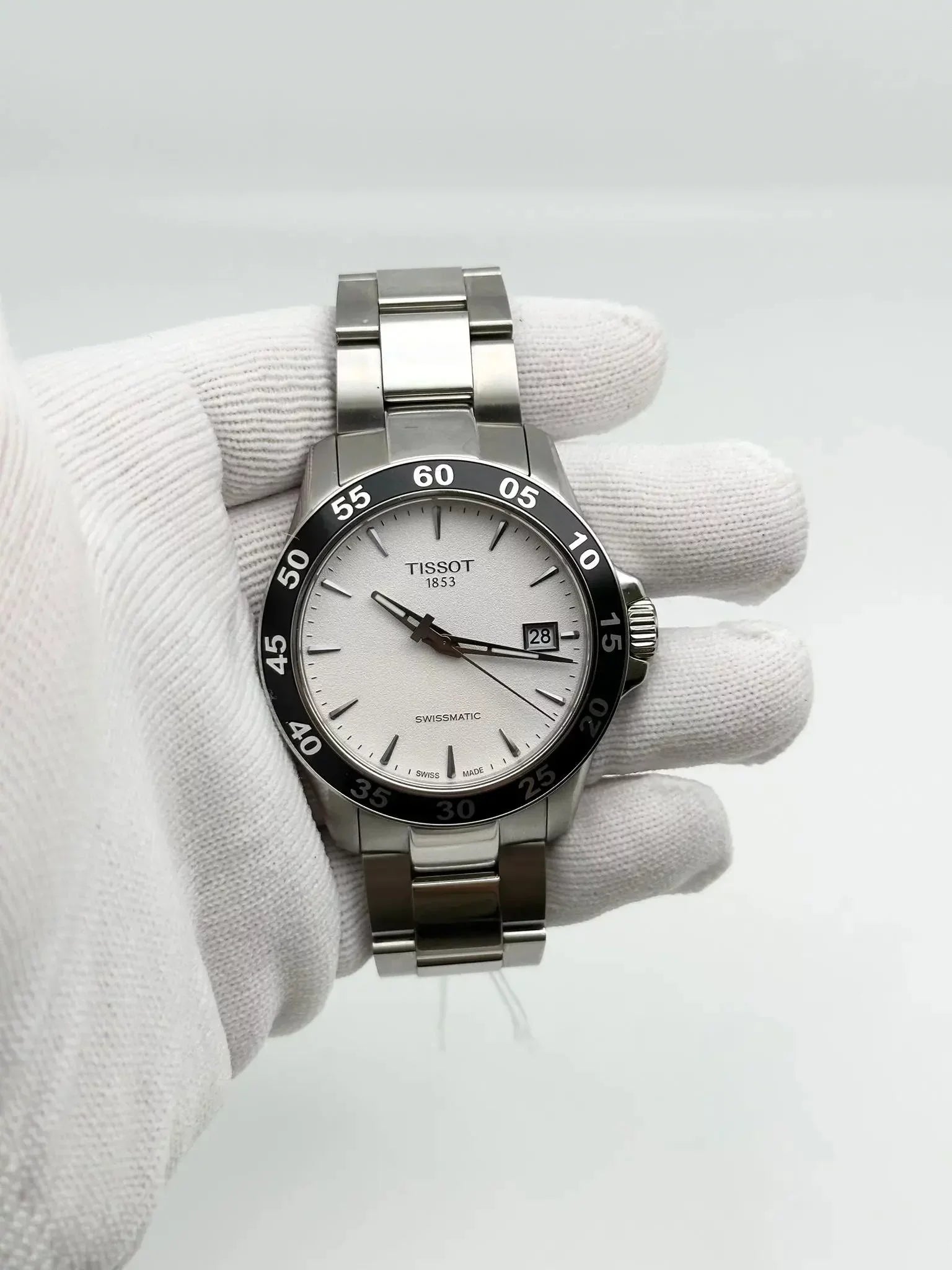 Tissot V8 Swissmatic Steel Silver Dial Men Automatic Watch T106.407.11.031.00