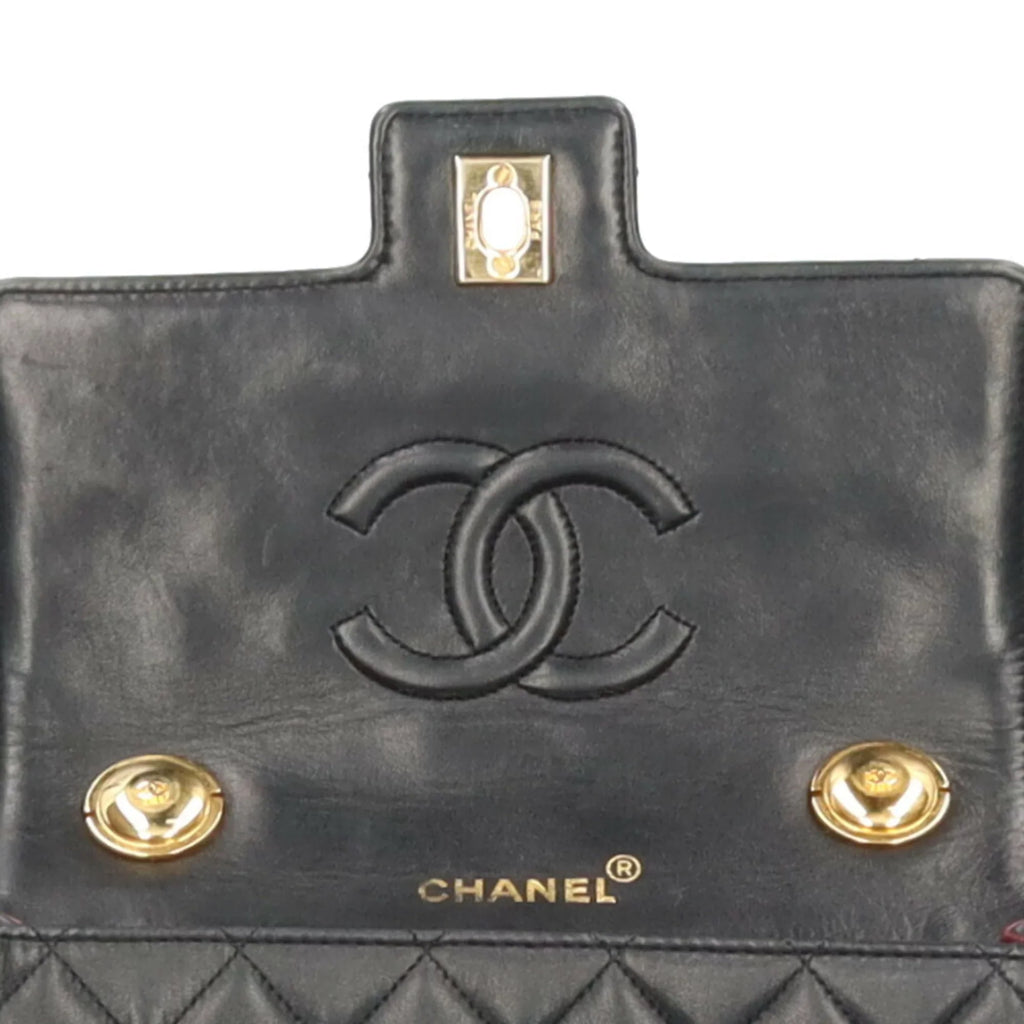 Pre-Owned Chanel matelasse handbag lambskin black ladies CHANEL (Good)